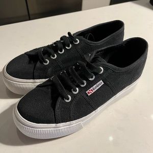 Black superga 2790 plataform sneaker